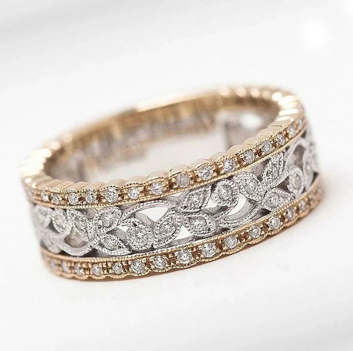 Arabella | Antique gold and silver hollow ring with diamonds