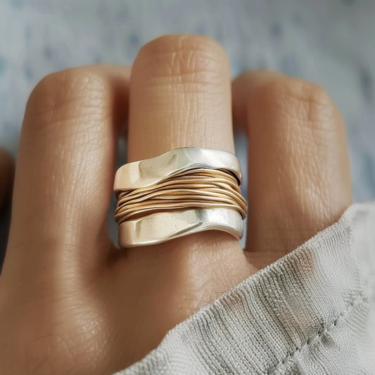 Celestia | Gold Vintage Ring
